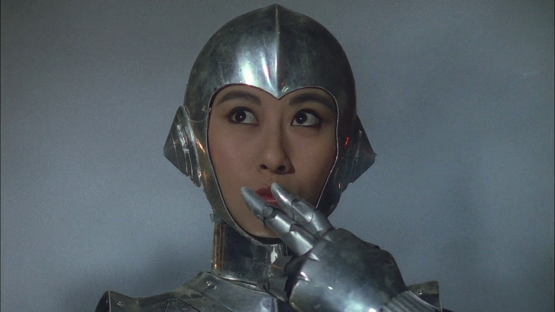 ‘I Love Maria’ Review: A Charming Satirical Tribute to Sci-Fi Cinema